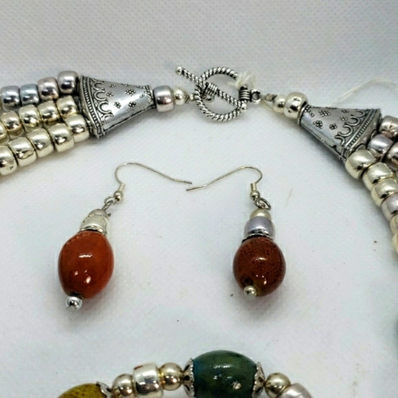 Sophisticated Southwestern Style Beaded Multicolored Multistrand Necklace Set - Picture 14 of 16